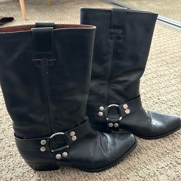 Guess Shoes - Leather biker boots